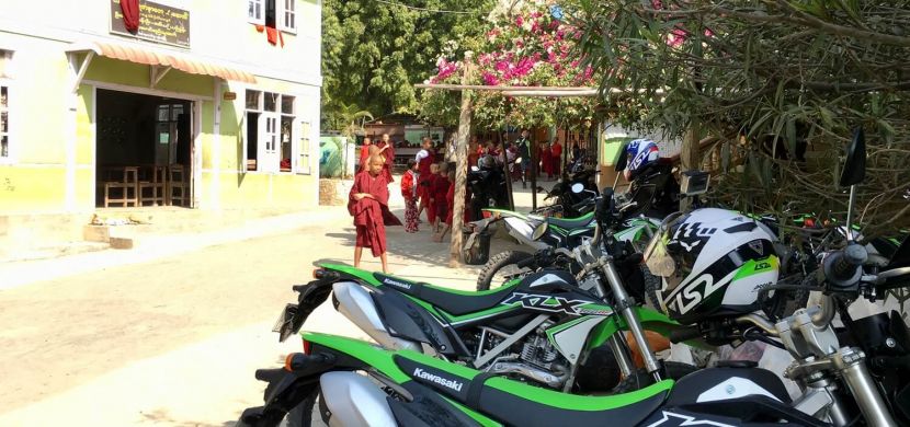 myanmar motorbike tours